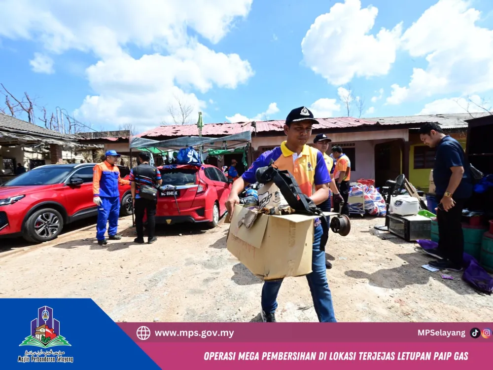 OPERASI MEGA PEMBERSIHAN DI LOKASI TERJEJAS LETUPAN PAIP GAS (HARI KEDUA)