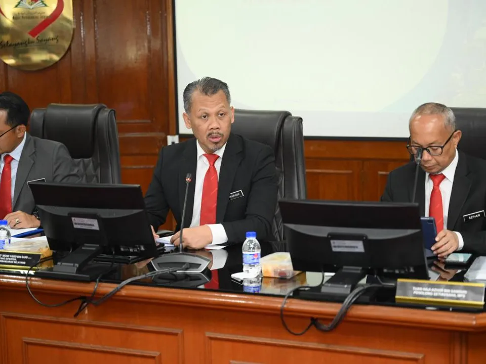 MESYUARAT MAJLIS BIL.1 24