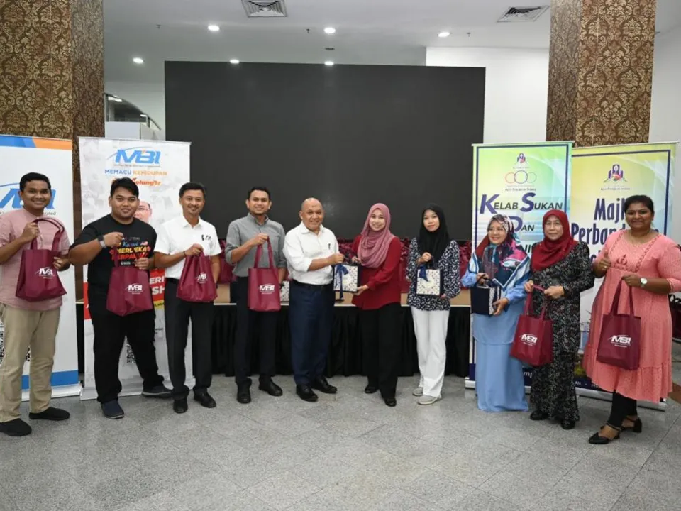 AGIHAN MAKANAN BERBUKA PUASA OLEH MENTERI SELANGOR INCORPORATED (MBI) DENGAN KERJASAMA KSDK MPS