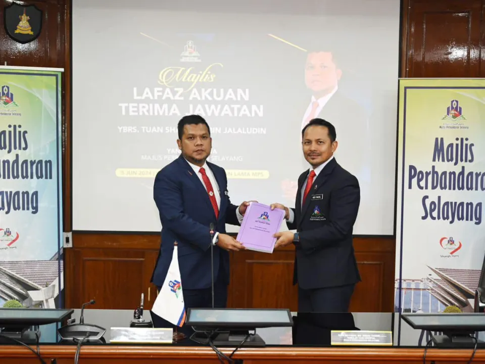 MAJLIS LAFAZ AKUAN TERIMA JAWATAN YDP