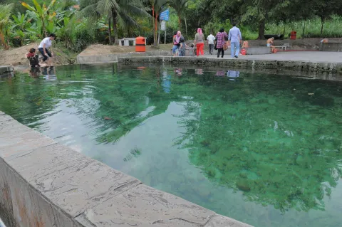 Kolam Air Panas Selayang